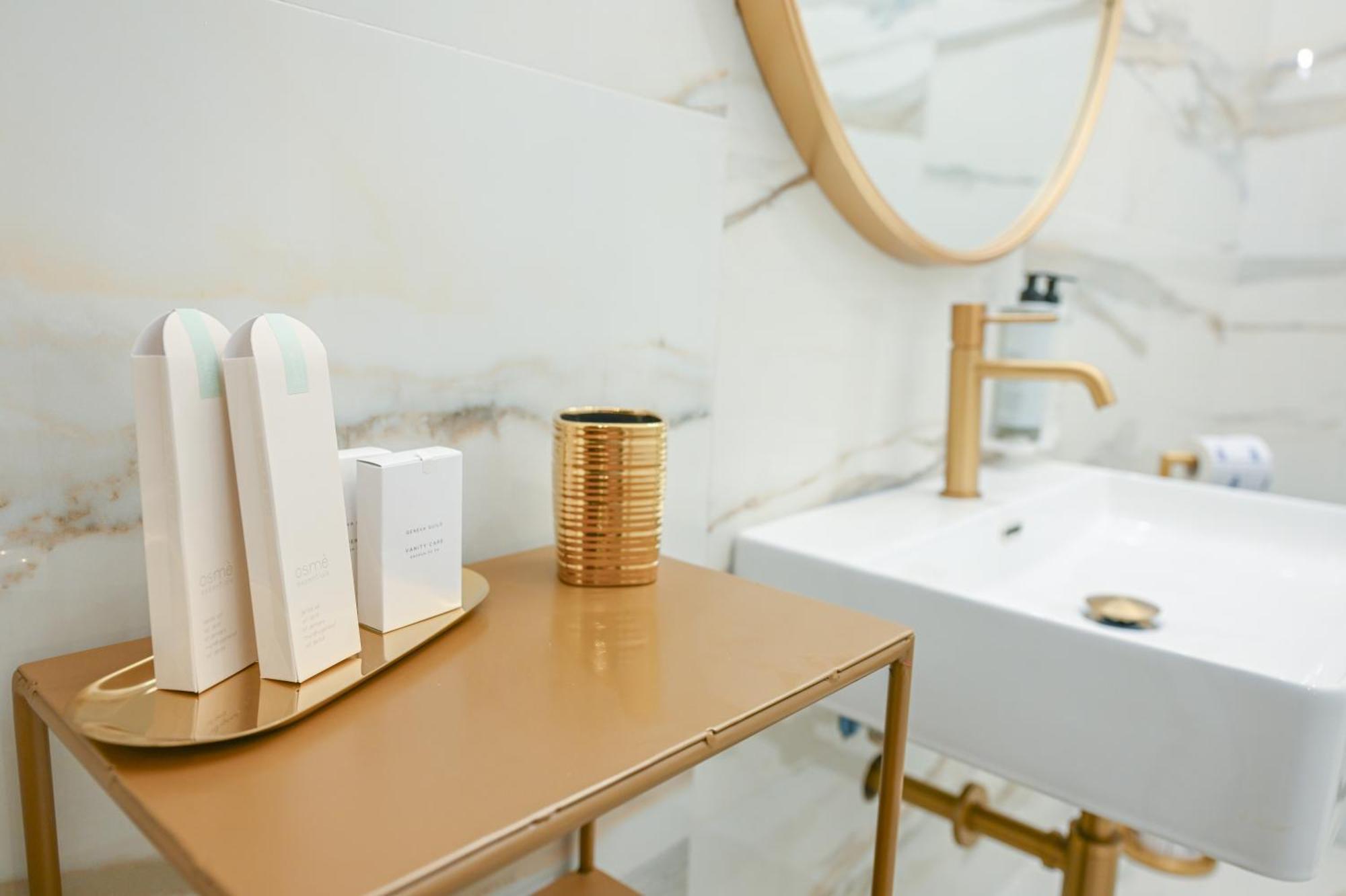 Via Veneto 116 Suites - Guest House ローマ エクステリア 写真