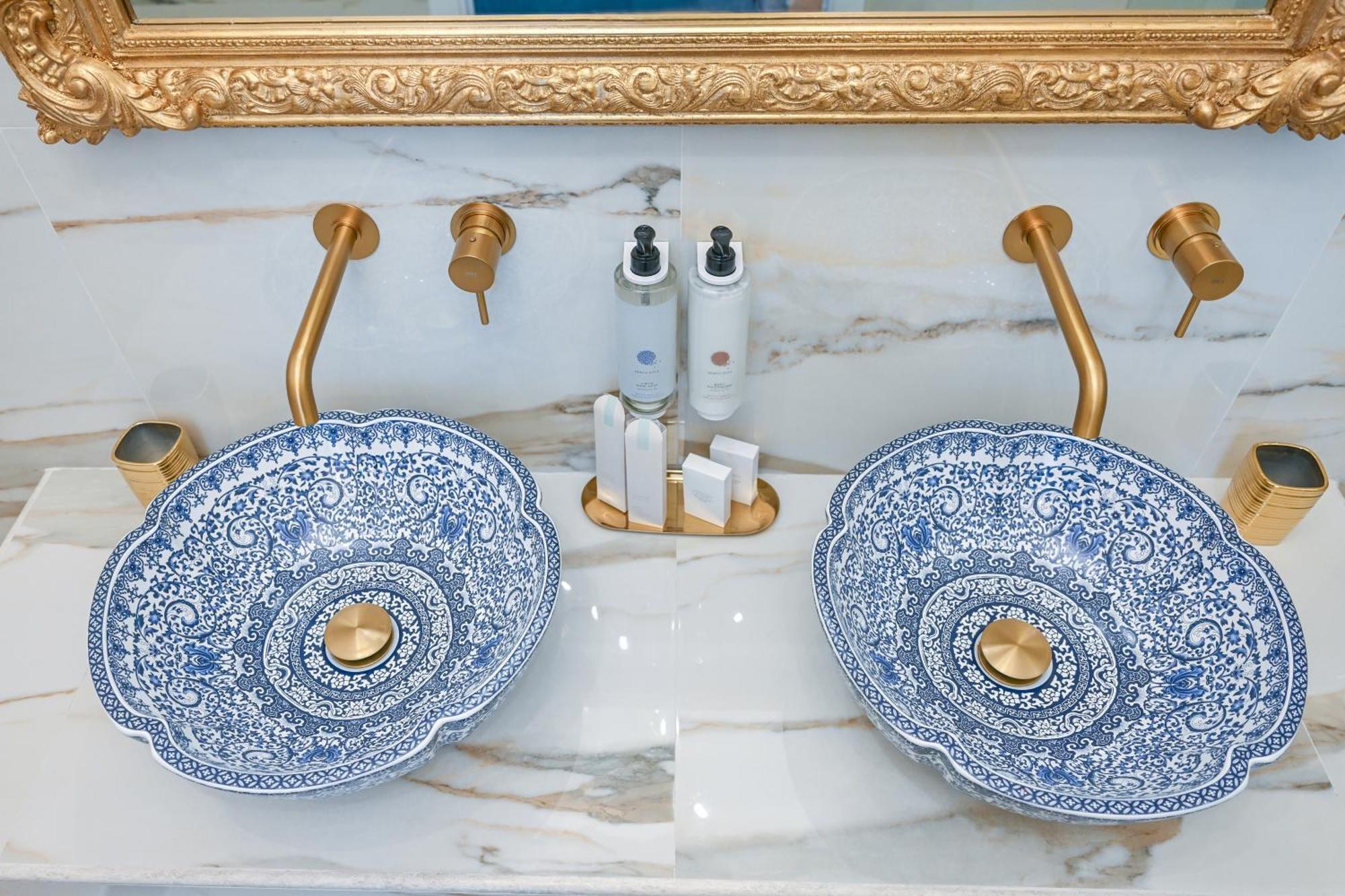 Via Veneto 116 Suites - Guest House ローマ エクステリア 写真